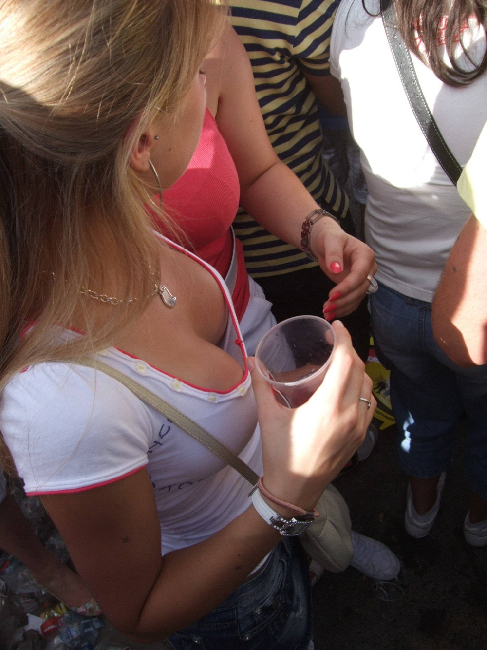 voyeur candid mega tits 