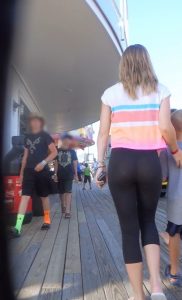 street teen ass