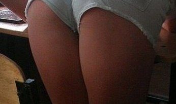 highschool teen ass creeppshot