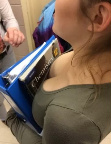 Downblouse Creepshot