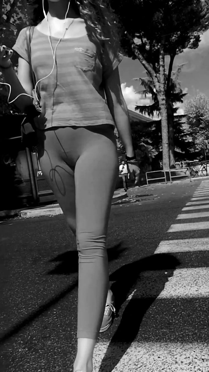 Skinny TEEN In Spandex VPL - Candid Teens - Creepshots - Candid Voyeur Girls - Candid Ass Girls image