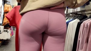 voyeur mall ass