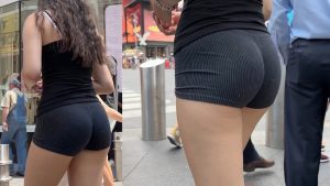 new york voyeur ass girls