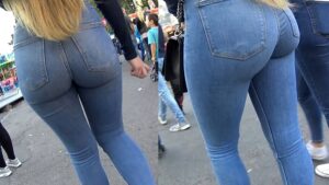 candid girls at fair voyeur